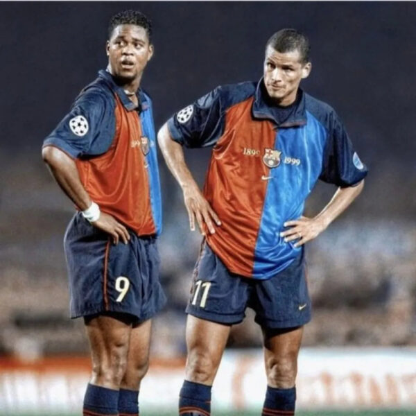 Camiseta Retro Celebración 100 Años 1999/00 - Image 4