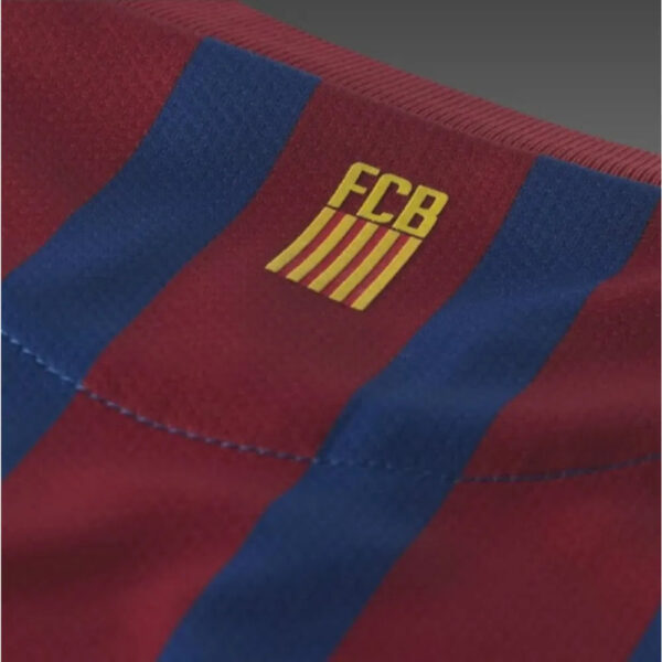Camiseta Retro Primera 2011/12 - Image 6