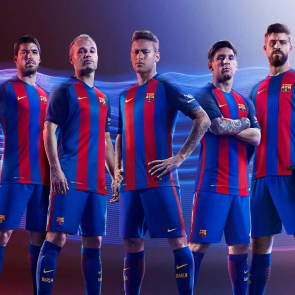 Camiseta Retro Primera 2016/17 - Image 3