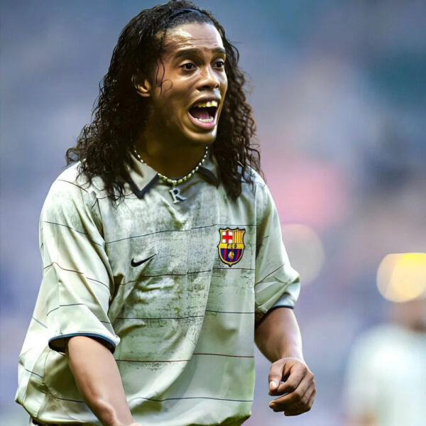 Camiseta Retro Segunda 2003/04 - Image 3