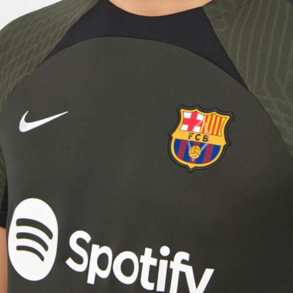 Camiseta Entrenador FC Barcelona 23/24 - Image 2